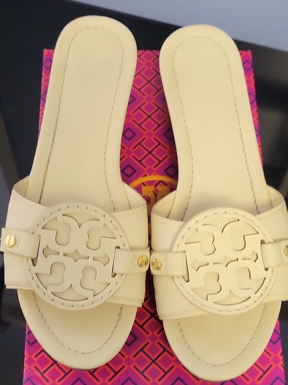 Tory Burch Cream Slide Sandals with Logo Medallion